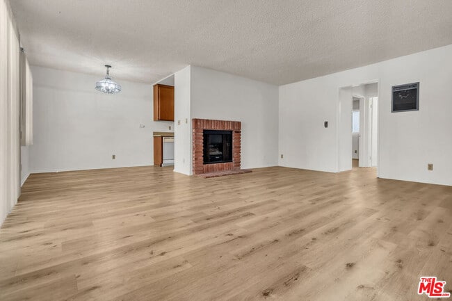 2469 Purdue Ave in Los Angeles, CA - Building Photo - Building Photo