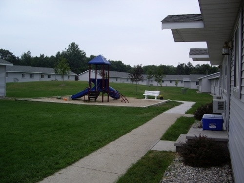 Gull Pointe Apartments in Oscoda, MI - Foto de edificio - Building Photo