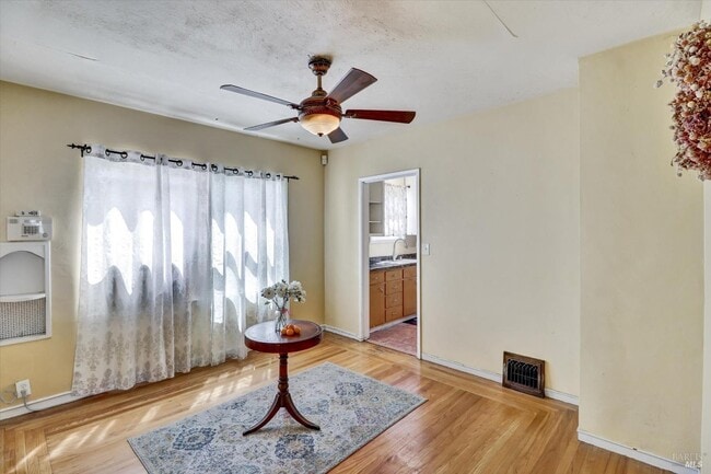 1467 Ohio St in Vallejo, CA - Building Photo - Building Photo