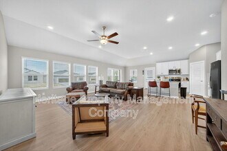 1177 Water Valley in Seguin, TX - Building Photo - Building Photo