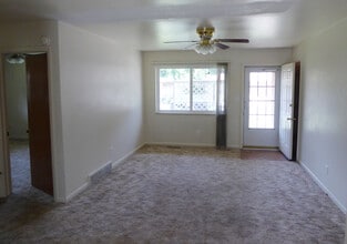 808 Dawn Ave in Fort Collins, CO - Building Photo - Building Photo