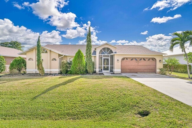 property at 7440 Bear Hollow Cir