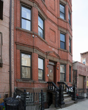 856 Willoughby Ave in Brooklyn, NY - Building Photo - Building Photo