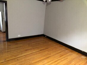 4027 W School St in Chicago, IL - Building Photo - Building Photo