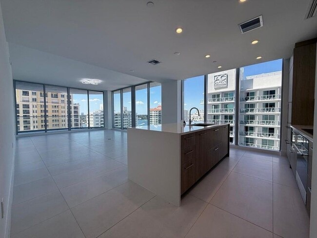 property at 151 N Seabreeze Blvd