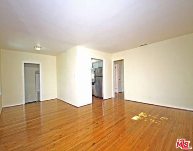 3542 Greenwood Ave in Los Angeles, CA - Building Photo - Building Photo