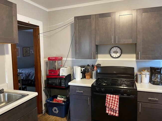 property at 3017 N Maryland Ave