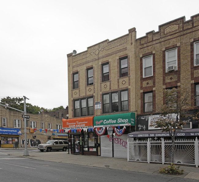 241 Rogers Ave in Brooklyn, NY - Building Photo - Building Photo