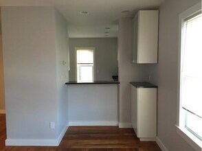 278 Cypress St, Unit 3 in Brookline, MA - Building Photo - Building Photo