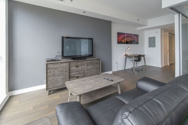 199 Slater St., Unit SI ID1222940P in Ottawa, ON - Building Photo - Building Photo