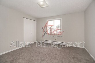 1316 Massachusetts Ave in Lorain, OH - Building Photo - Building Photo