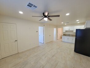 473 Park Ave in El Centro, CA - Building Photo - Building Photo