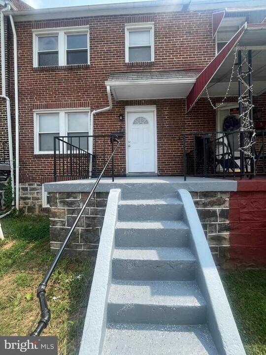 3 S Bernice Ave in Baltimore, MD - Building Photo