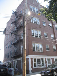 131 Silver Lake Rd in Staten Island, NY - Foto de edificio - Building Photo