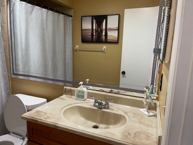 3330 Laurel View Dr in Brandon, FL - Building Photo - Building Photo