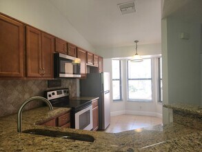 7872 Sugar View Ct in Orlando, FL - Building Photo - Building Photo