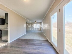 605 Woods Crossing Ln in Indianapolis, IN - Building Photo - Building Photo