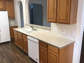 22327 Merabrook Dr in Katy, TX - Building Photo - Building Photo