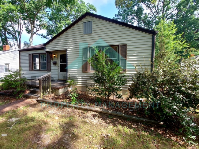property at 1608 W Florida St