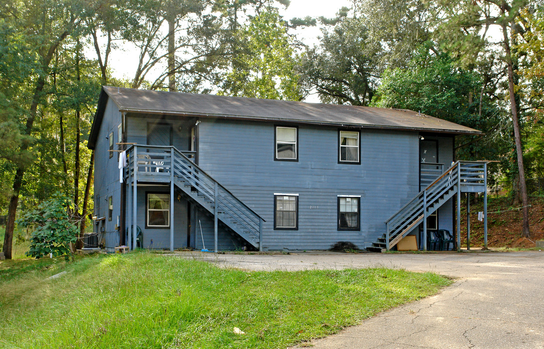 2313 Sylvan Ct in Tallahassee, FL - Building Photo