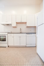 166 W Menomonee St in Chicago, IL - Building Photo - Building Photo