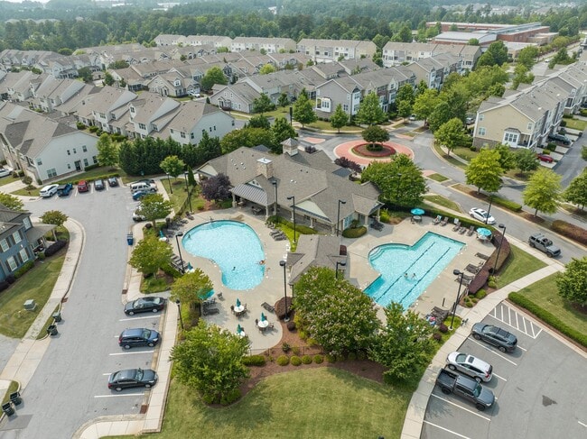 10122 Glen Autumn Rd in Raleigh, NC - Building Photo - Building Photo