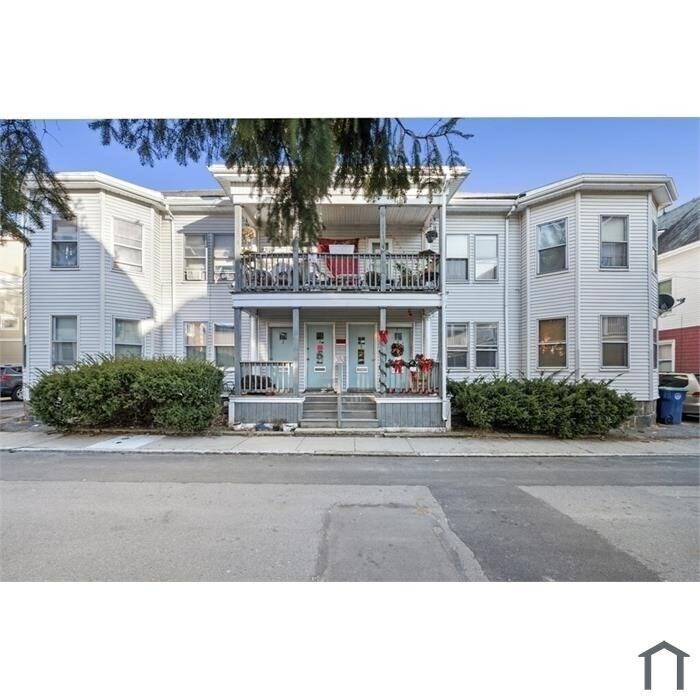 5 Harrison Ave-Unit -Unit:2 in Salem, MA - Building Photo