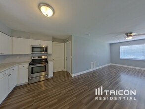 2730 Avocado Dr in Clearwater, FL - Building Photo - Building Photo
