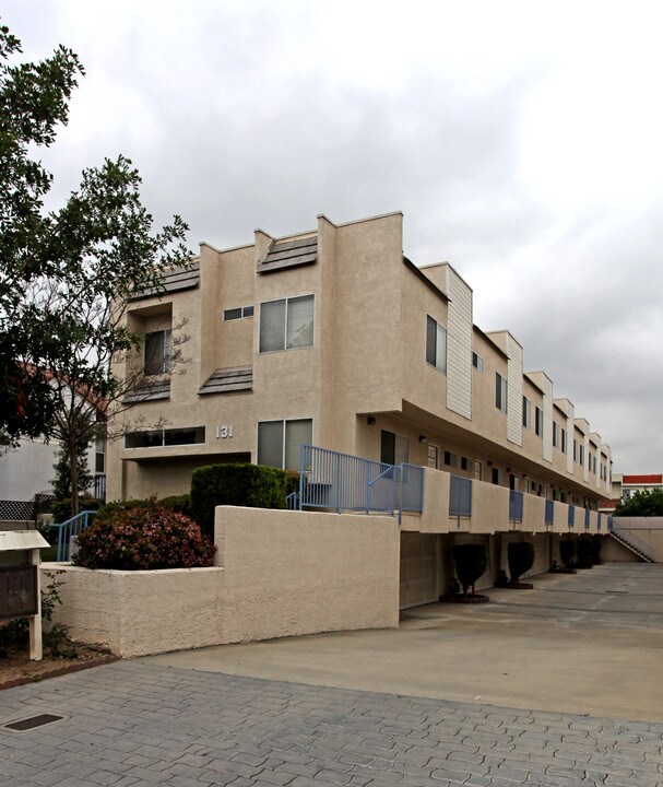 127-137 2nd Ave in Arcadia, CA - Foto de edificio