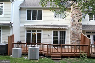 88 Highpoint Dr in Berwyn, PA - Building Photo - Building Photo