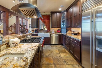 195 Marks Ln in Breckenridge, CO - Building Photo - Building Photo