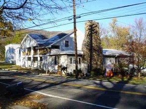 2693 New Scotland Rd in Voorheesville, NY - Building Photo - Building Photo