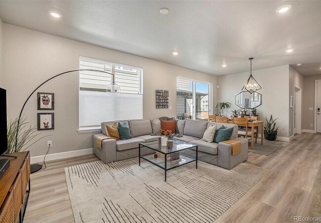 8324 Holman St, Unit B in Arvada, CO - Building Photo - Building Photo