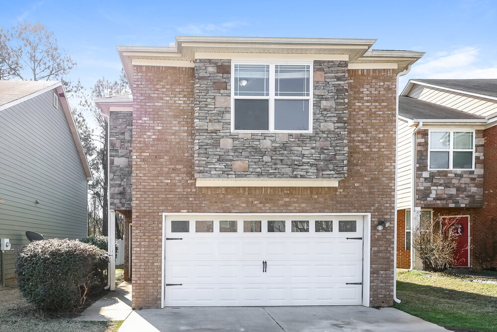 1479 Persimmon Trce in Morrow, GA - Building Photo