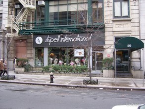 29-31 E 22nd St in New York, NY - Building Photo - Building Photo