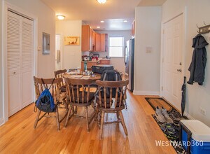 4402 W Parker Ave in Chicago, IL - Building Photo - Building Photo