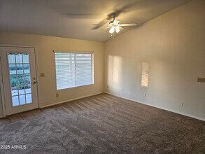 8580 W St John Rd in Peoria, AZ - Building Photo - Building Photo