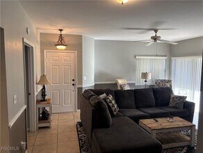 12020 Champions Green Way in Ft. Myers, FL - Building Photo - Building Photo