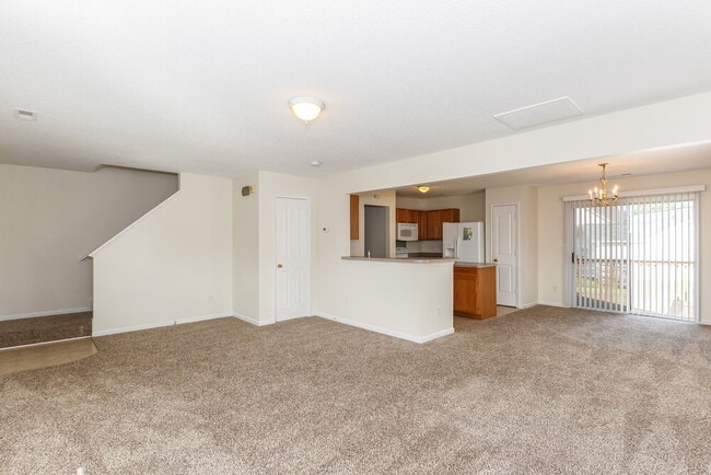 15718 De Havilland Dr in Charlotte, NC - Building Photo - Building Photo