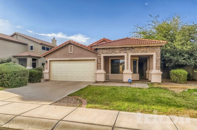 4410 W Donner Dr in Phoenix, AZ - Building Photo - Building Photo