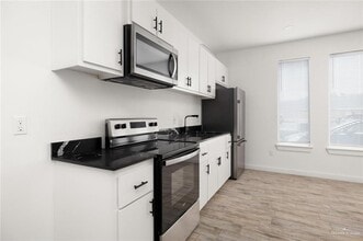 12 W Harrison Ave in Alton, TX - Building Photo - Building Photo