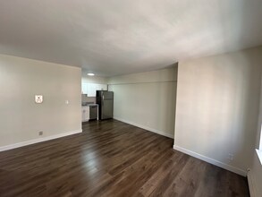 1560 N Prospect Ave in Milwaukee, WI - Building Photo - Building Photo