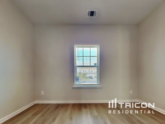 108 Oliver Dr in Locust Grove, GA - Building Photo - Building Photo