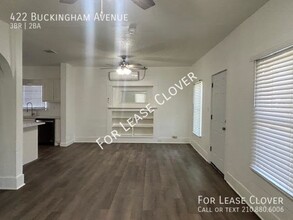 422 Buckingham Ave in San Antonio, TX - Building Photo - Building Photo