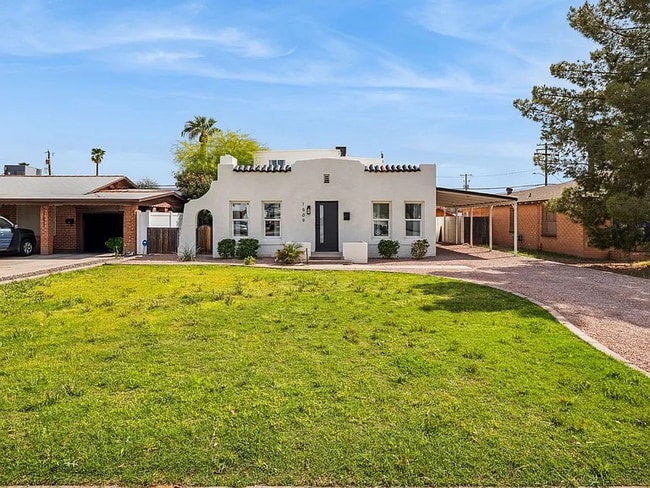 property at 1609 E Montecito Ave