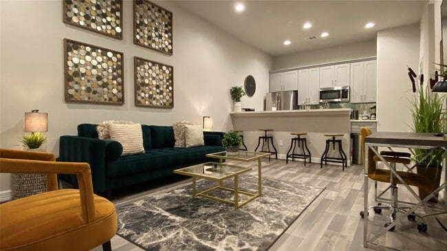 3144 Southmore Blvd in Houston, TX - Building Photo - Building Photo