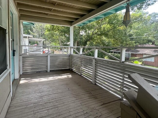 1124 NW 4th Ave in Gainesville, FL - Building Photo - Building Photo