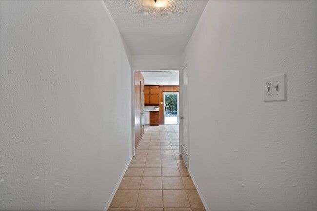 6516 Perdido Dr in Watauga, TX - Foto de edificio - Building Photo