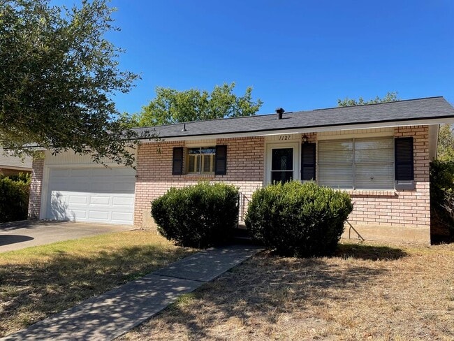 property at 1127 Lake Dr