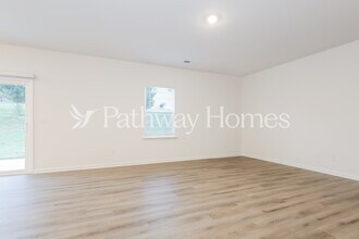 1200 Arnhem Dr in Hampton, GA - Building Photo - Building Photo